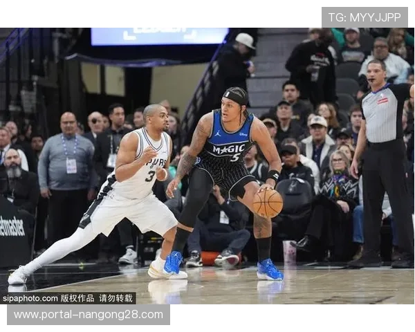 马刺126-113逆转勇士取6连胜,文班亚马25分9篮板统治内线