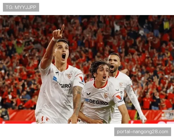 西甲争冠关键一周:皇马巴萨将背靠背迎战塞维利亚与毕尔巴鄂竞技 西甲争冠关键一周:皇马巴萨将背靠背迎战塞维利亚与毕尔巴鄂竞技